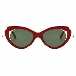 NWOT UNISEX AVANTGUARD THE MONTMARTRE CATEYE SUNGLASSES IN MERLOT
